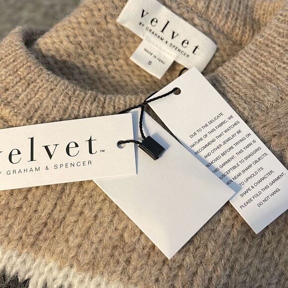 VELVET BY GRAHAM & SPENCER Makenzie Alpaca Crew Sweater Pistachio Size Small  NW - Picture 5 of 5